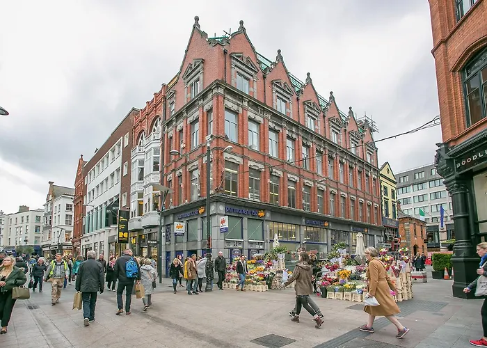 Aparthotel Grafton Street By Break 4*