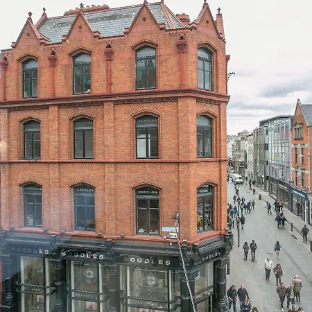 Grafton Street By Break מלון דירות 4*