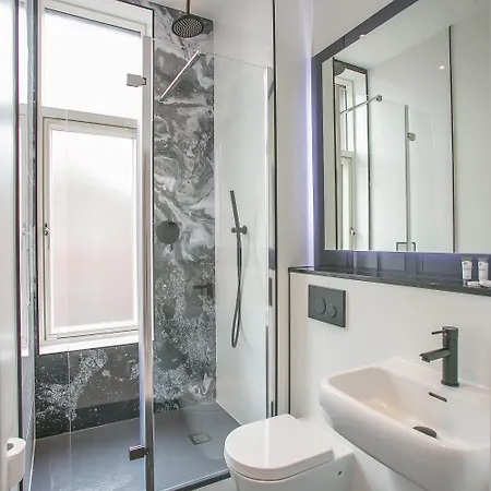 Grafton Street By Break 4*