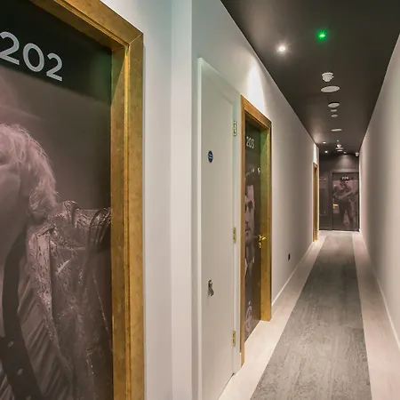 Grafton Street By Break דבלין