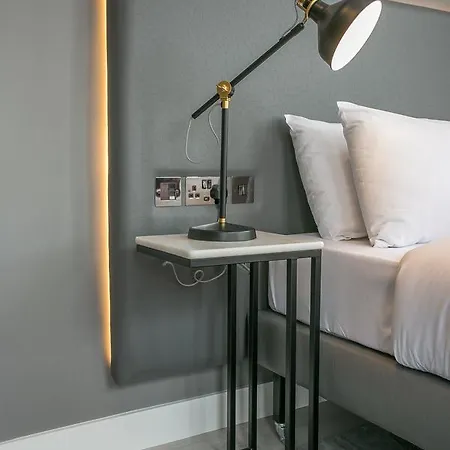 Grafton Street Boutique By Break 4*