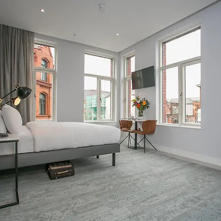 Grafton Street By Break 4*