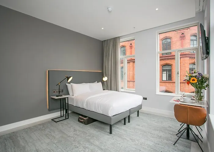 Grafton Street By Break 4*